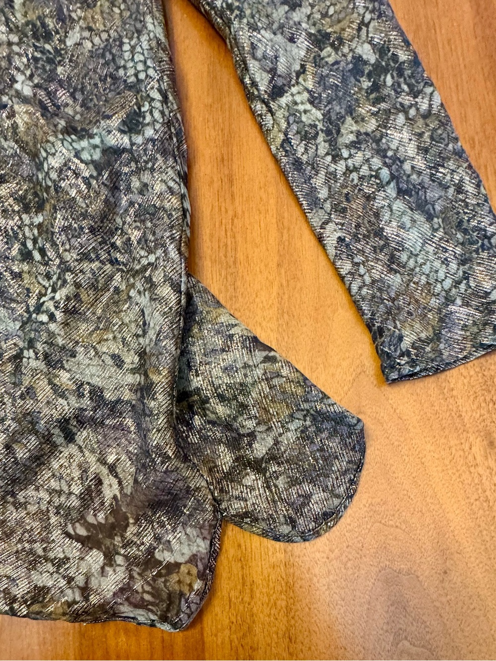 Isabel Marant Brown, Gray, Purple Snake-Print Long Sleeve Metallic Top, Size 36 - Picture 8 of 13